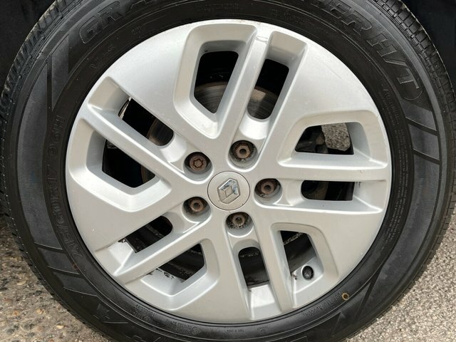 Renault Trafic Dci Energy 28 Sport YH21ZPZ White #4