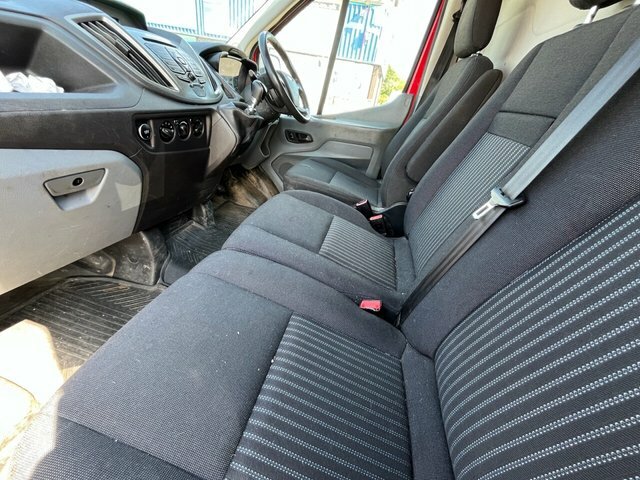 Ford Transit Custom 350 Ecoblue Panel Van GV18SFX Red #4
