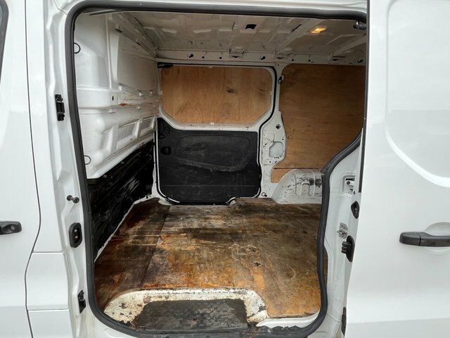 Renault Trafic Dci Blue Sl28 Sport RF72WNS White #6