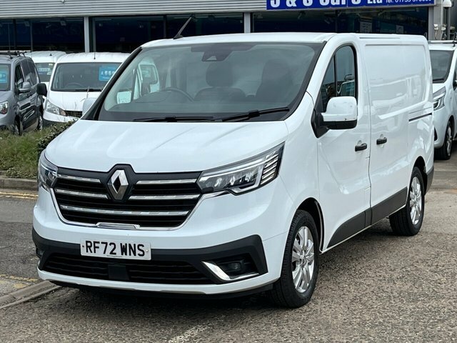 Renault Trafic Dci Blue Sl28 Sport RF72WNS White #3