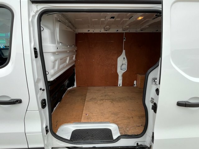 Nissan Primastar Dci 30 Tekna Panel DV23UHZ White #5