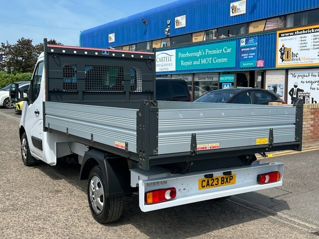Nissan InterStar Dci 35 Acenta Tipper White #6