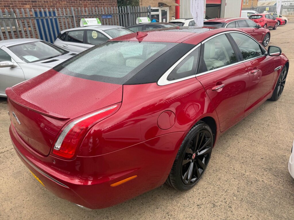 Jaguar XJ 3.0D V6 Portfolio Euro 5 Ss HJ64HYW Red #5