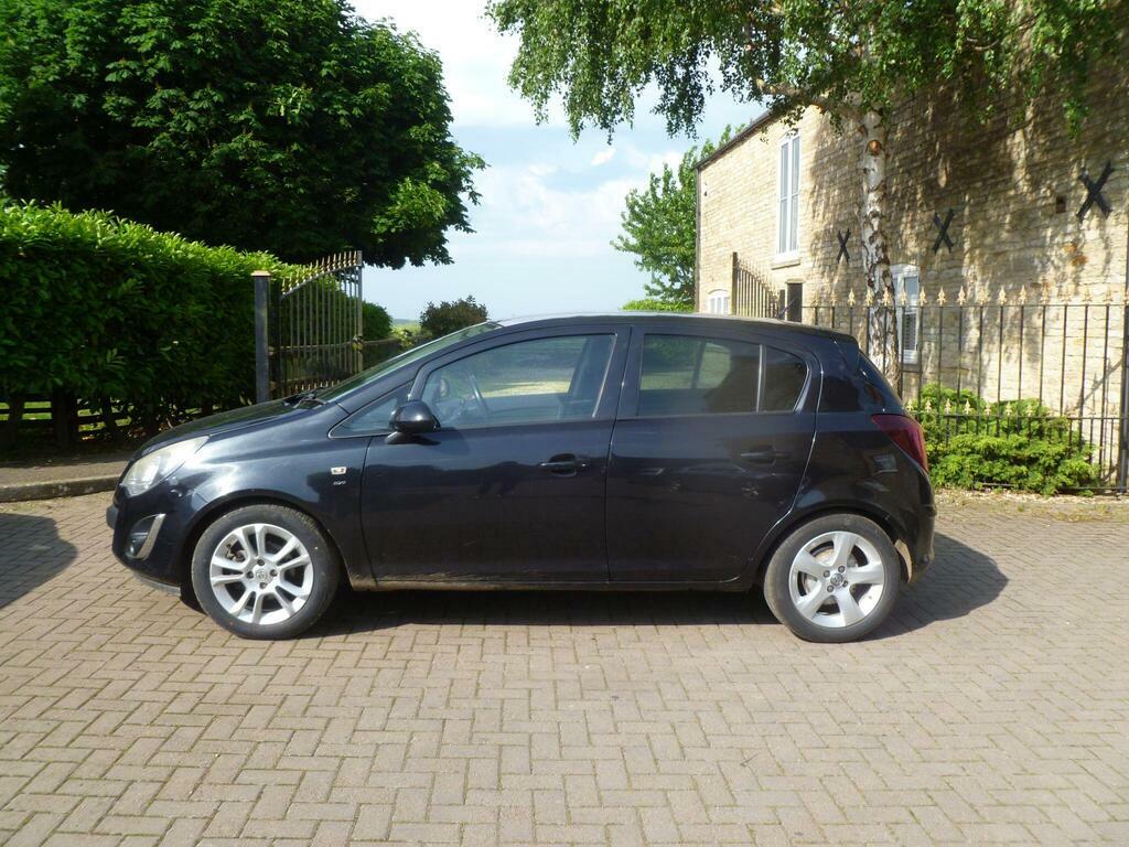 Vauxhall Corsa 1.4 16V Sxi Hatchback Black