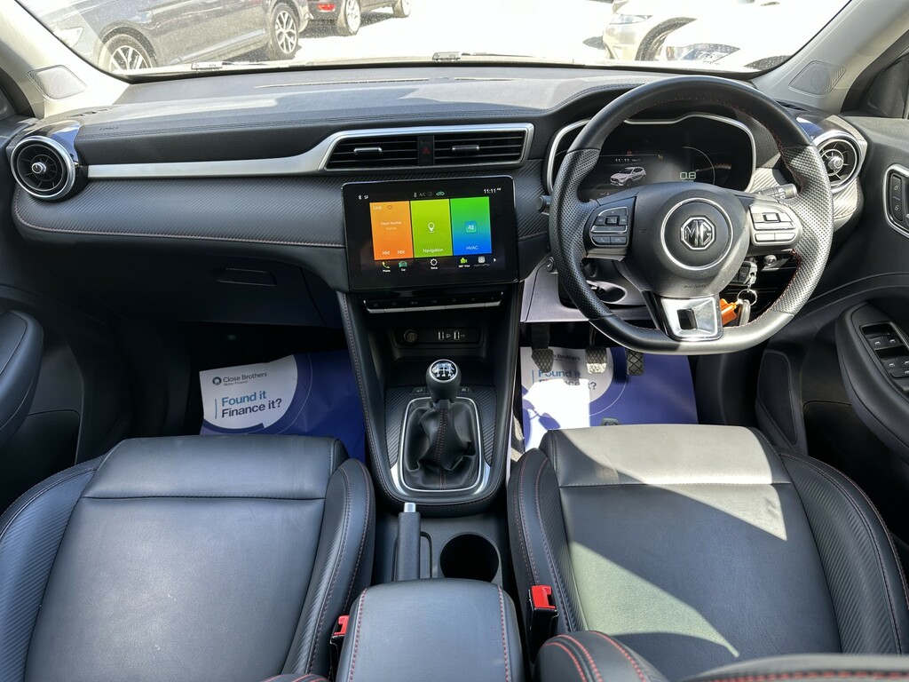 MG ZS Suv 1.5 Vti-tech Exclusive Silver 20 Silver
