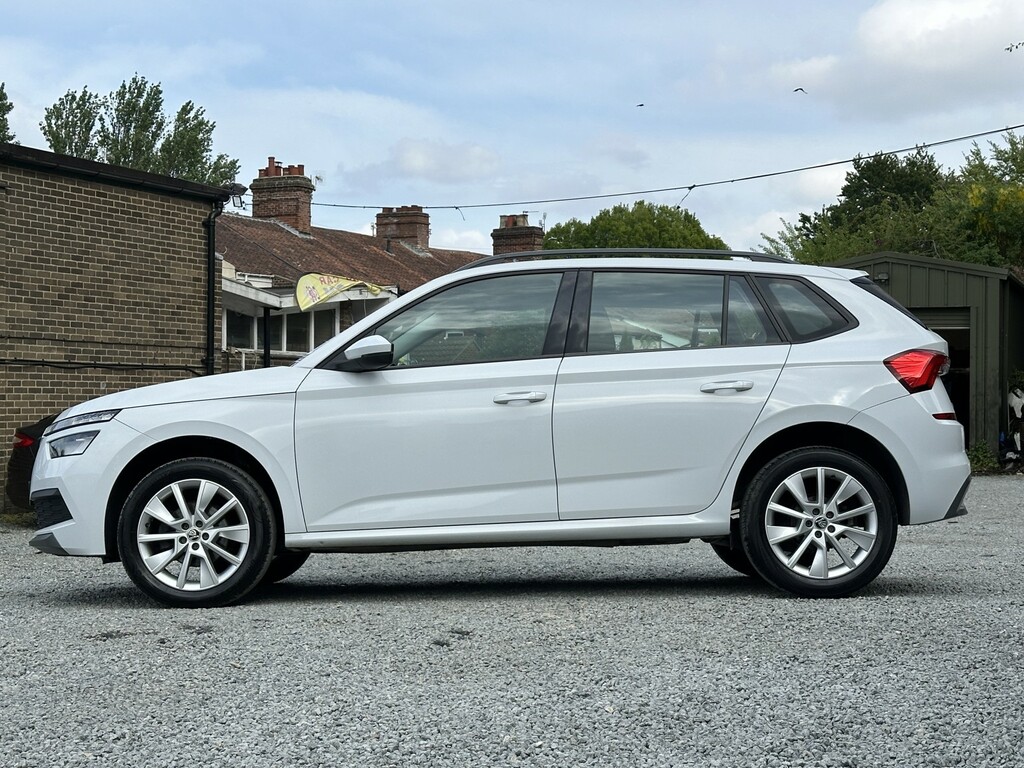 Skoda Kamiq Suv 1.0 Tsi Se White 2019. 201969 White #4