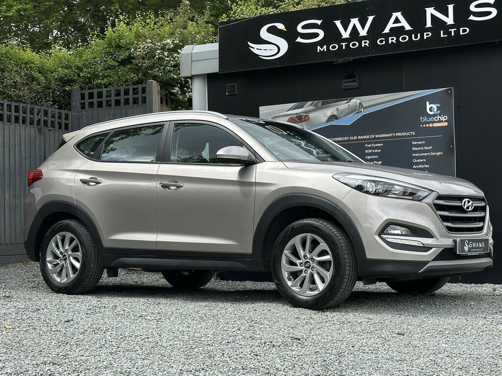 Hyundai Tucson Suv 1.6 Tucson Se 1.6 Gdi 132Ps Bd White Pe YY65VEM White #3