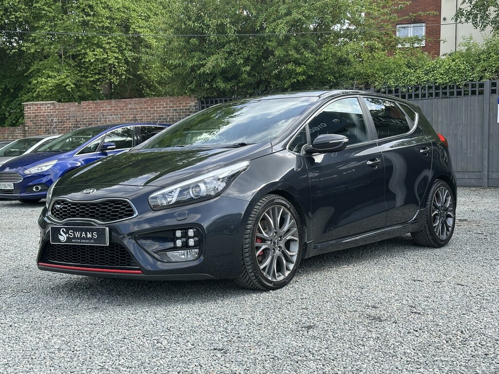 Kia Ceed Hatchback 1.6 T-gdi Gt Tech Black 20 Black #3