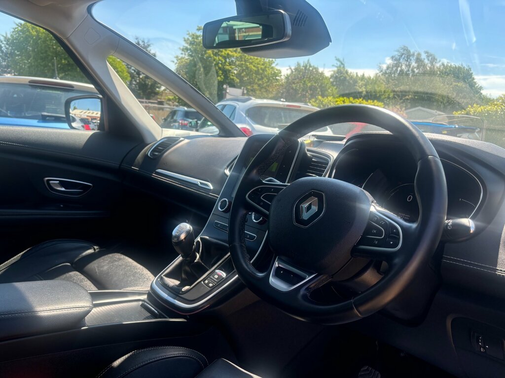 Renault Scenic 1.6 Dci Signature Nav Mpv Euro 6 Black #6