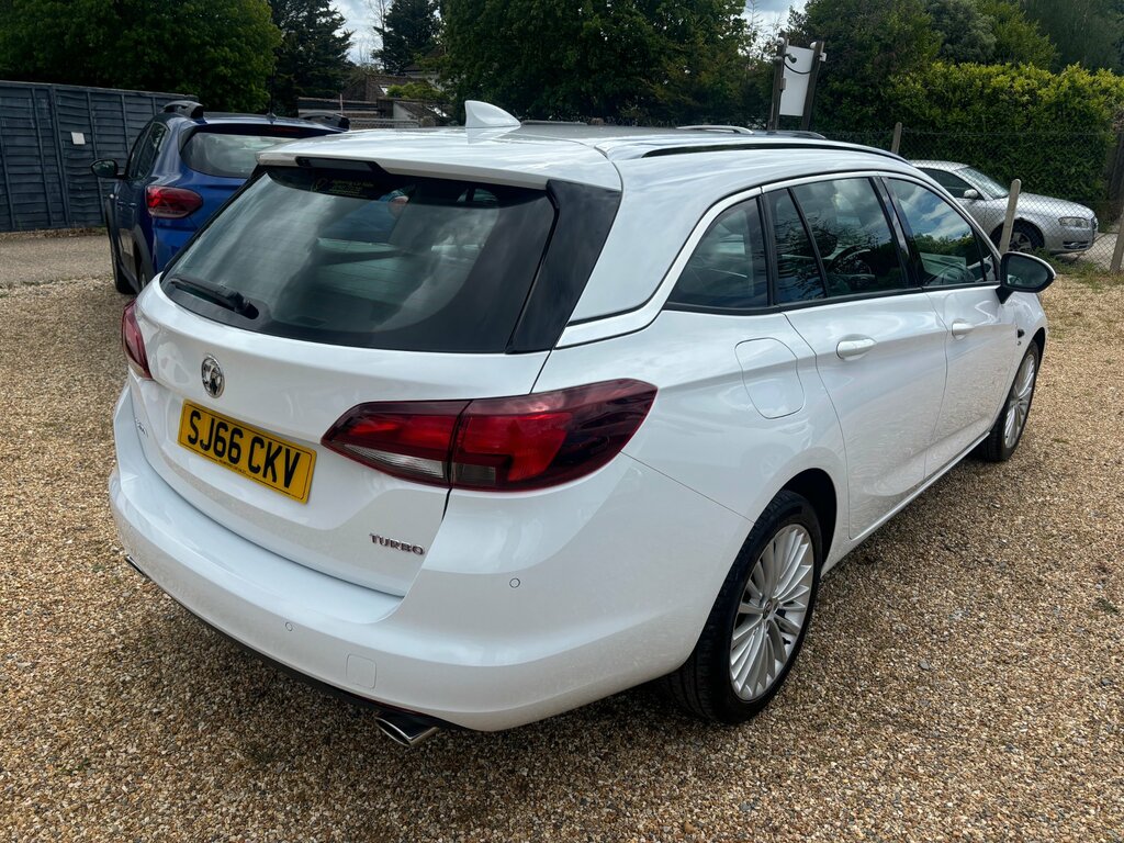 Vauxhall Astra 1.6I Turbo Elite Nav Sports Tourer Manu White #2