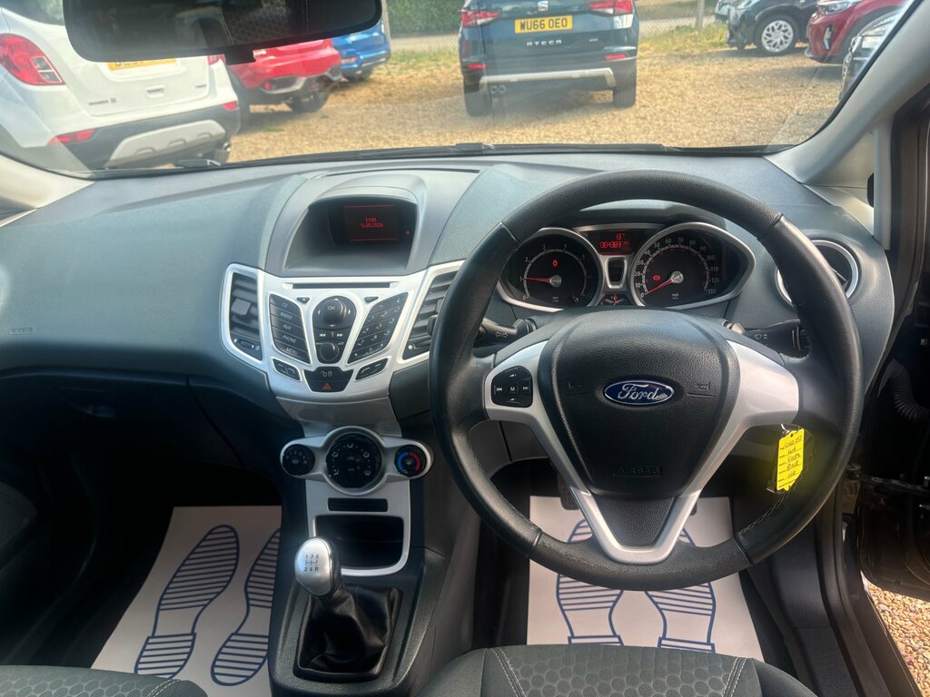 Ford Fiesta 1.25 Zetec Hatchback 129 Gkm, GU60EFS Black #6
