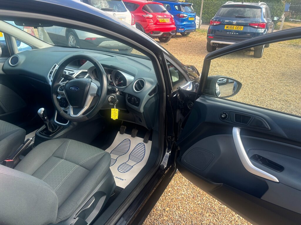 Ford Fiesta 1.25 Zetec Hatchback 129 Gkm, GU60EFS Black #5