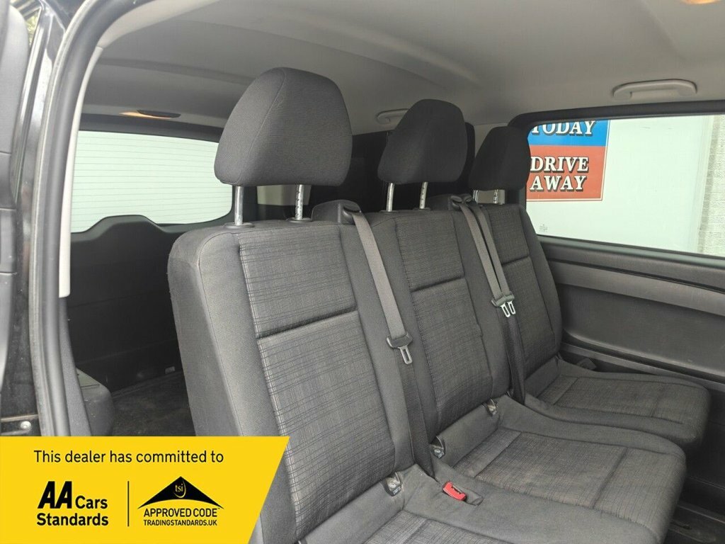 Mercedes-Benz Vito 2.1L Premium HX69VZU Black #5