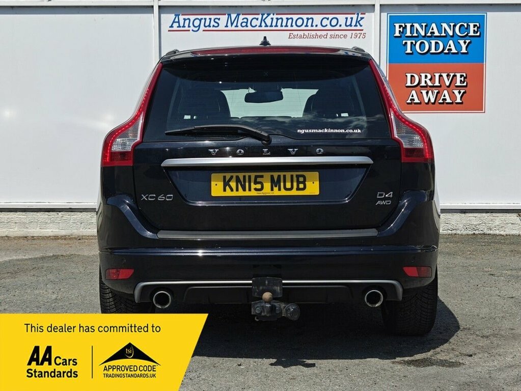 Volvo XC60 2.4L R-design Lux Nav KN15MUB Black #6