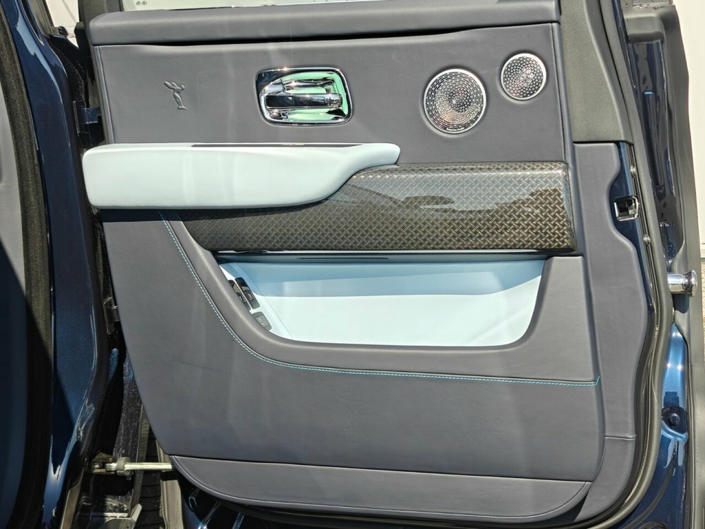 Rolls-Royce Cullinan 6.75 V12 Black Badge Suv 4Wd Euro EY73XBO Green #33