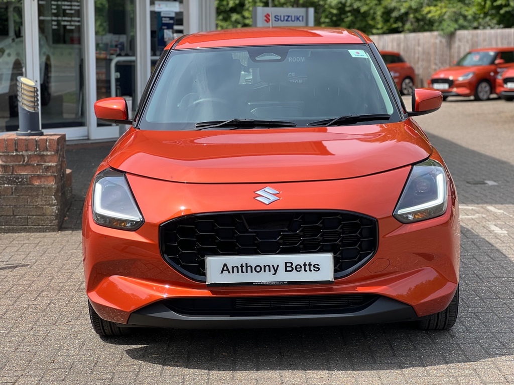 Suzuki Swift 1.2 Mild Hybrid Motion Orange