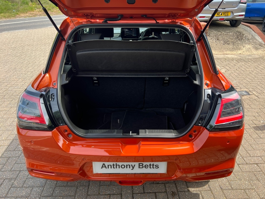 Suzuki Swift 1.2 Mild Hybrid Motion KO25SSK Orange #4