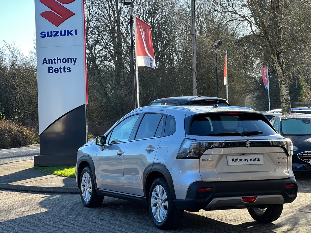 Suzuki S Cross 1.4 Boosterjet 48V Hybrid Motion Silver #6