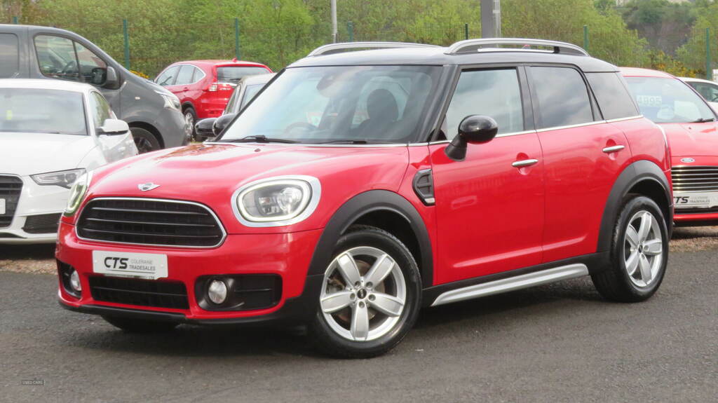 Mini Countryman 2.0 Cooper D YH67OKV Red #4
