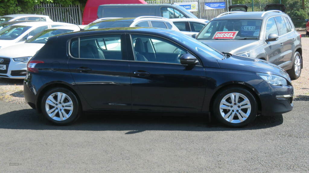 Peugeot 308 1.6 Hdi 92 Active NU14WGN Blue #2