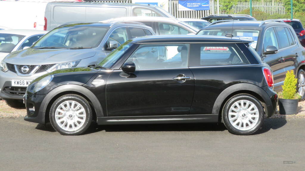 Mini Hatch 1.5 Cooper D NG16YXK Black #5
