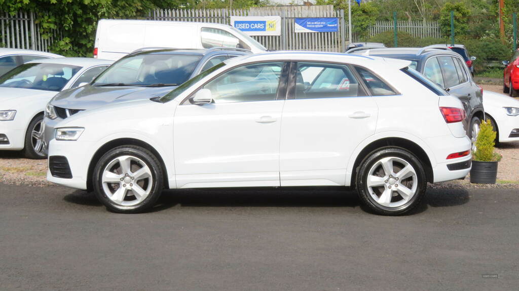 Audi Q3 2.0 Tdi Quattro S Line DK15MVX White #4