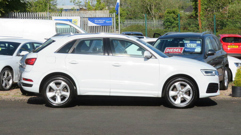 Audi Q3 2.0 Tdi Quattro S Line DK15MVX White #2
