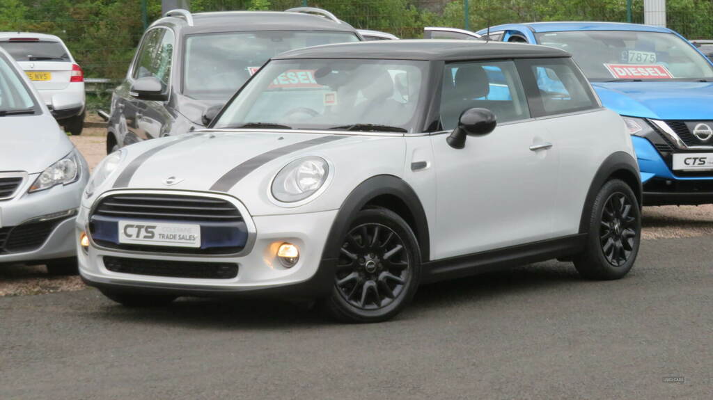 Mini Hatch 1.5 Cooper WUI1901 Silver #4