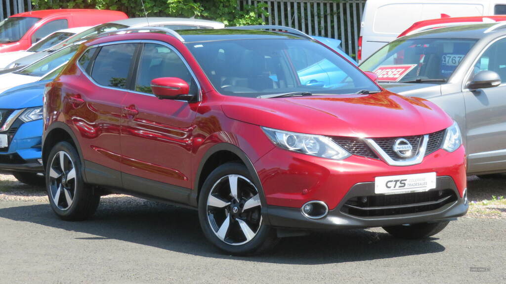 Nissan Qashqai 1.5 Dci N-vision YK17BAF Red #3