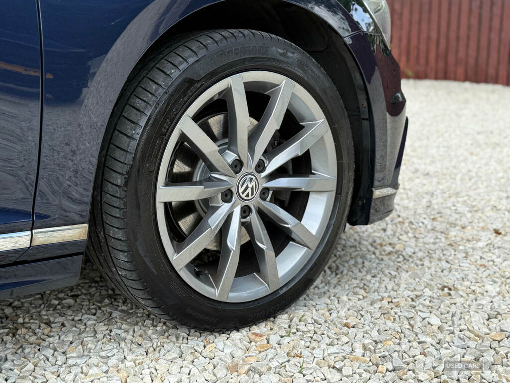 Volkswagen Passat 2.0 Tdi R-line VE16UYP Blue #5