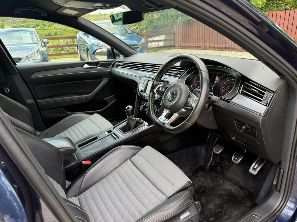 Volkswagen Passat 2.0 Tdi R-line VE16UYP Blue #6