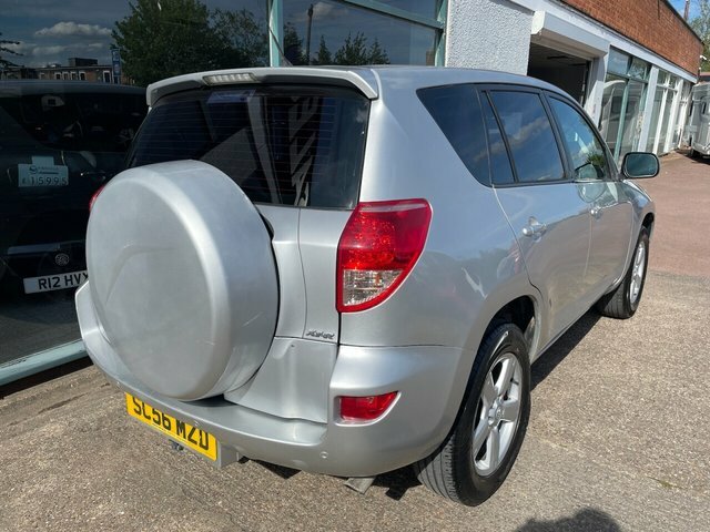 Toyota Rav 4 2.0 Xt-r Suv 4Wd 212 G Km 15 Silver #3