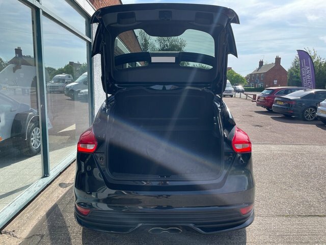 Ford Focus 2.0 Tdci St-2 Hatchback Euro 6 EW12ANW Black #5