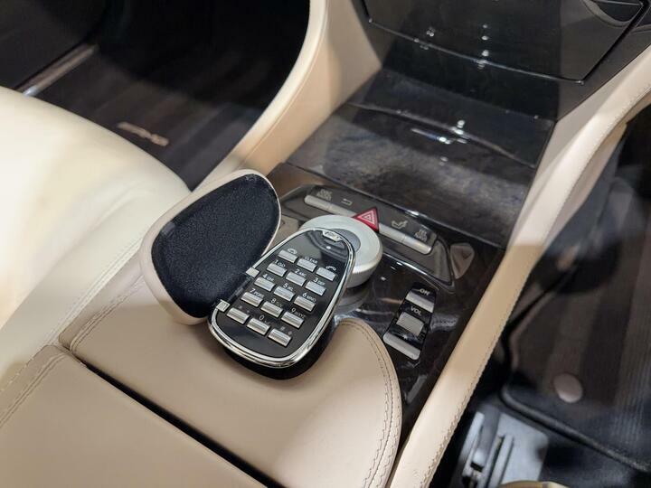 Mercedes-Benz CL 4.7 V8 Cgi Blueefficiency G-tronic Coupe Silver #73