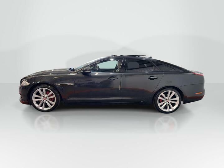Jaguar XJ 3.0D V6 Portfolio Saloon Euro 5 S Grey