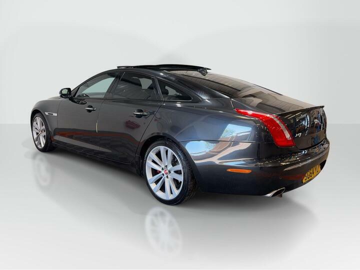 Jaguar XJ 3.0D V6 Portfolio Saloon Euro 5 S Grey #2