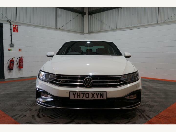 Volkswagen Passat 2.0 Tdi Evo R-line Euro 6 Ss YH70XYN White #6