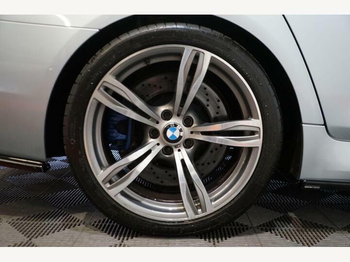 BMW M5 4.4 V8 Dct Euro 6 Ss Blue #4