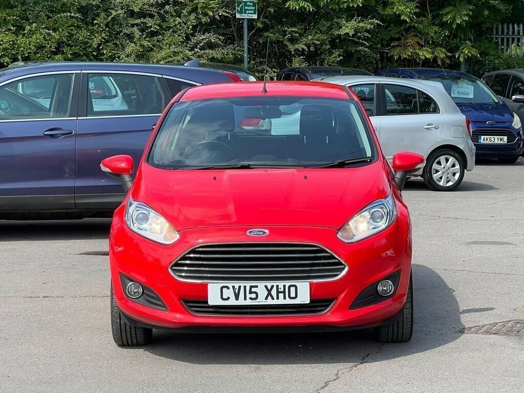 Ford Fiesta 1.25 Zetec Euro 6 Red