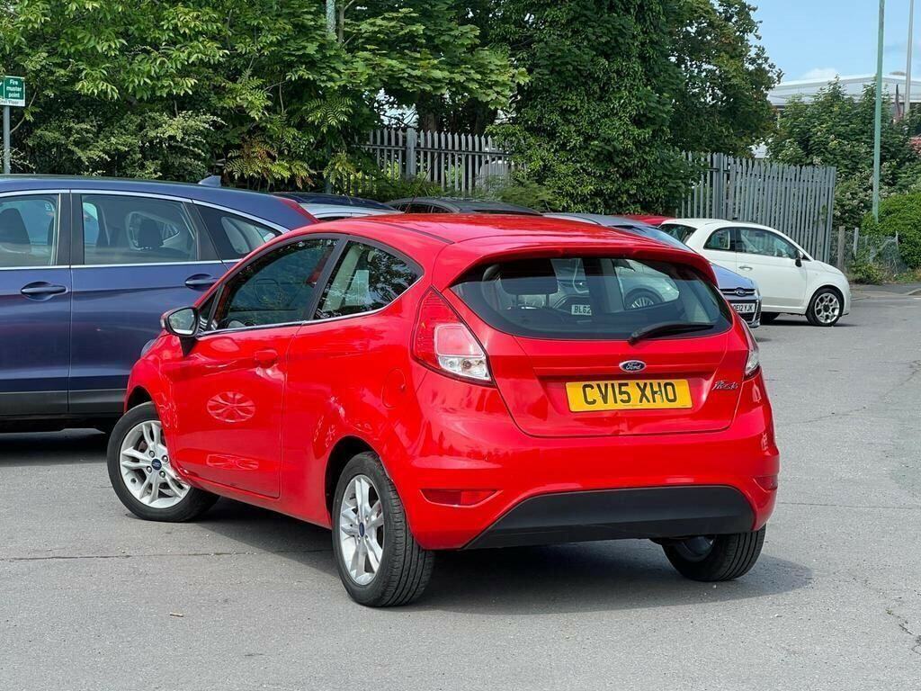 Ford Fiesta 1.25 Zetec Euro 6 CV15XHO Red #2