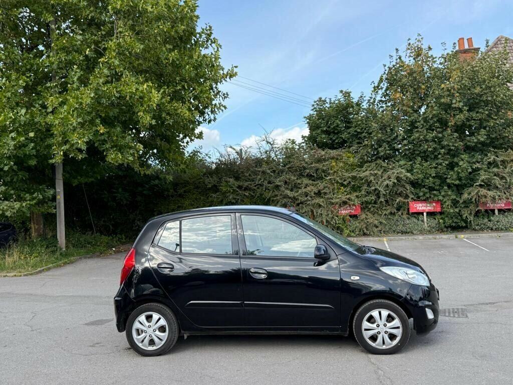 Hyundai I10 1.2 Active Euro 5 EJ61YKU Black #5