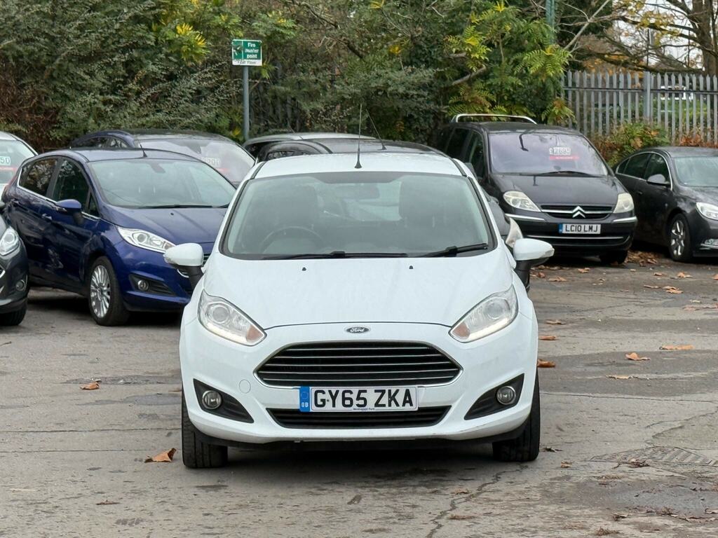 Ford Fiesta 1.0T Ecoboost Zetec Euro 6 Ss GY65ZKA White #2
