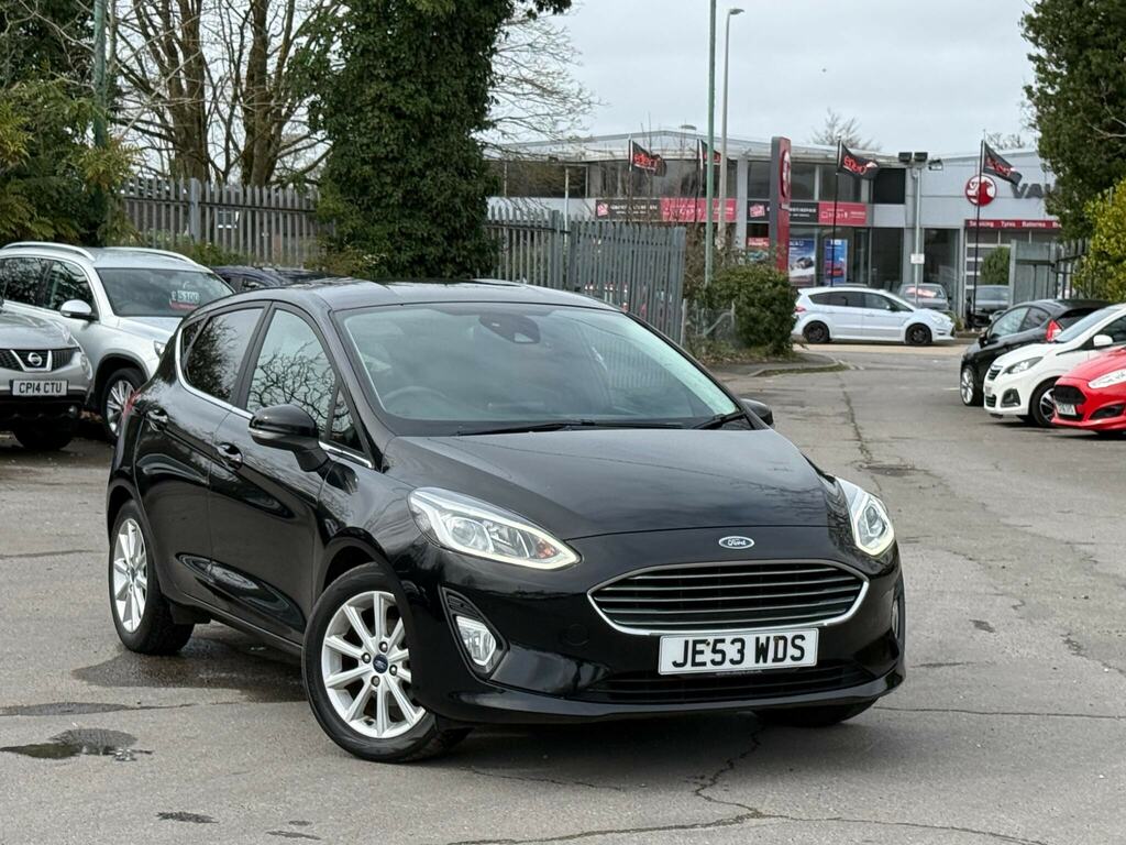 Ford Fiesta 1.0T Ecoboost Titanium Euro 6 Ss Black