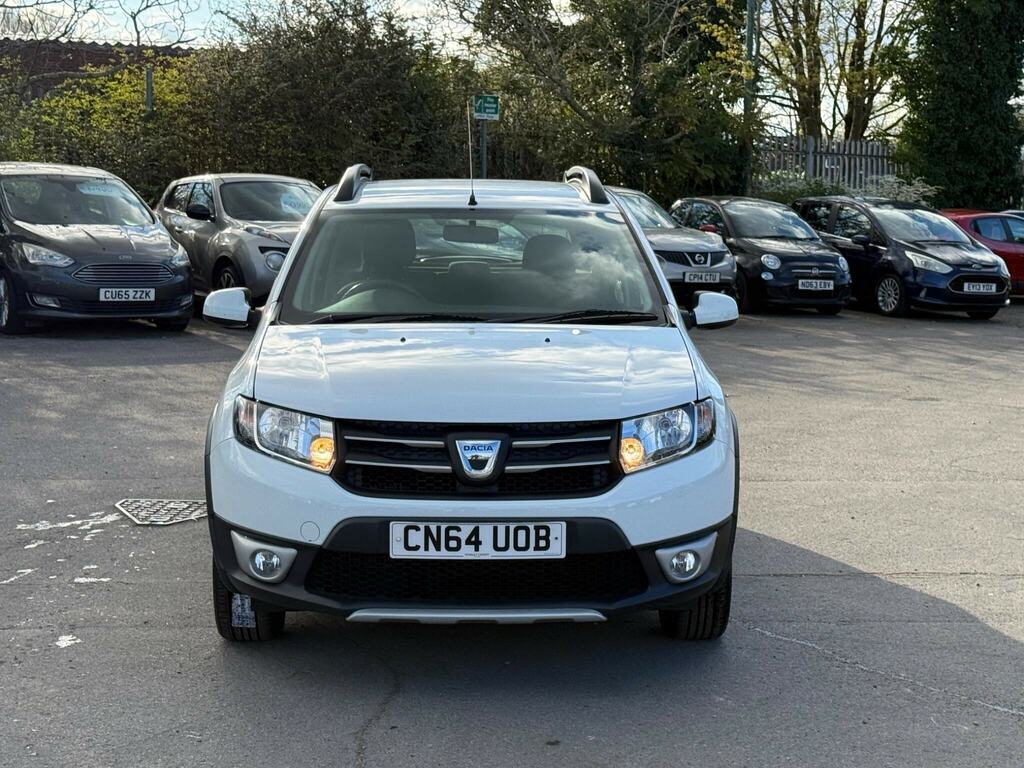 Dacia Sandero Stepway 0.9 Tce Laureate Euro 5 CN64UOB White #2