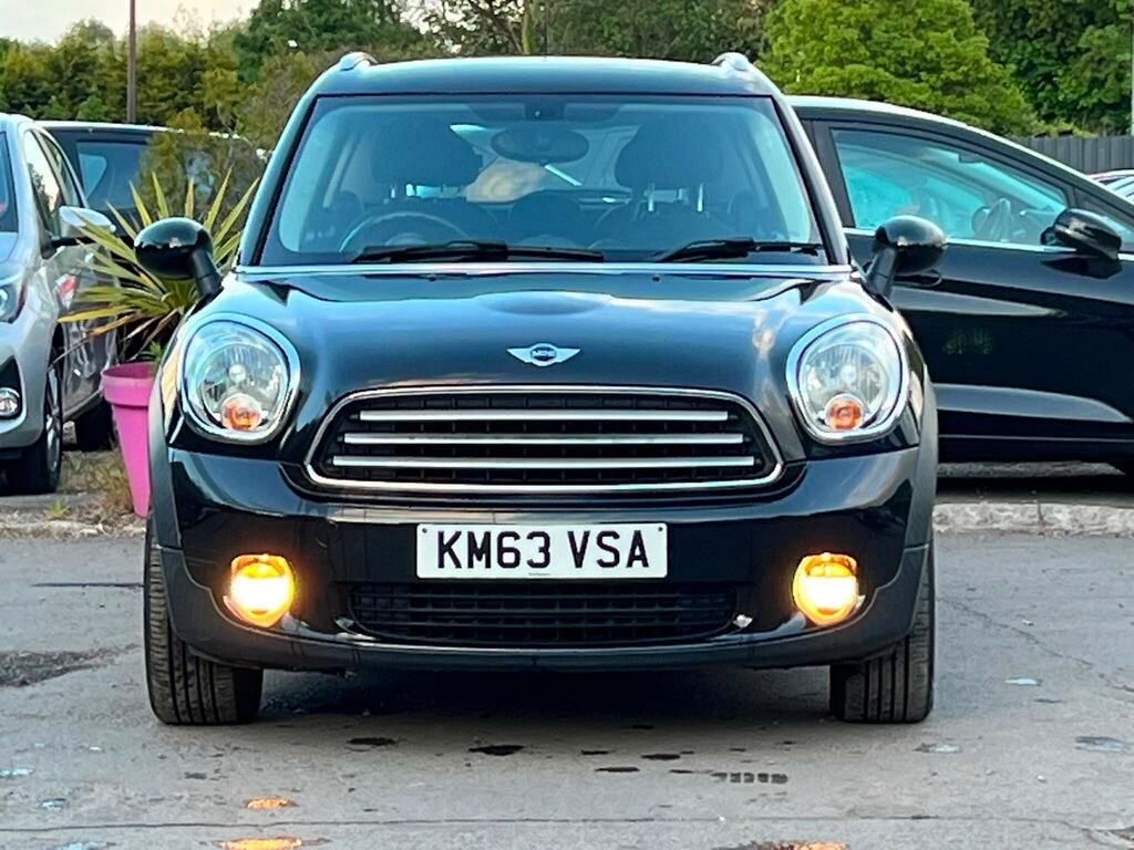 Mini Countryman 1.6 Cooper D All4 Euro 5 Ss KM63VSA Black #2