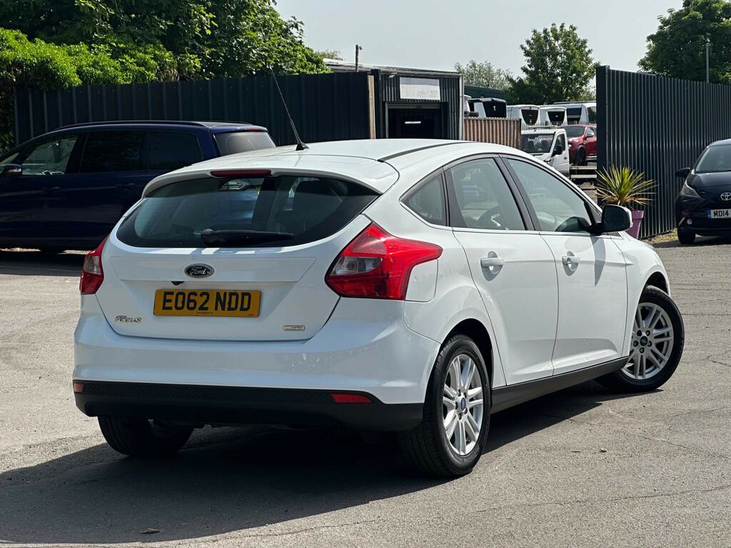 Ford Focus 1.0T Ecoboost Titanium Euro 5 Ss EO62NDD White #6