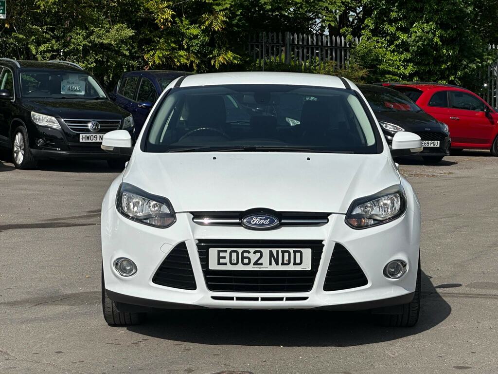 Ford Focus 1.0T Ecoboost Titanium Euro 5 Ss EO62NDD White #2