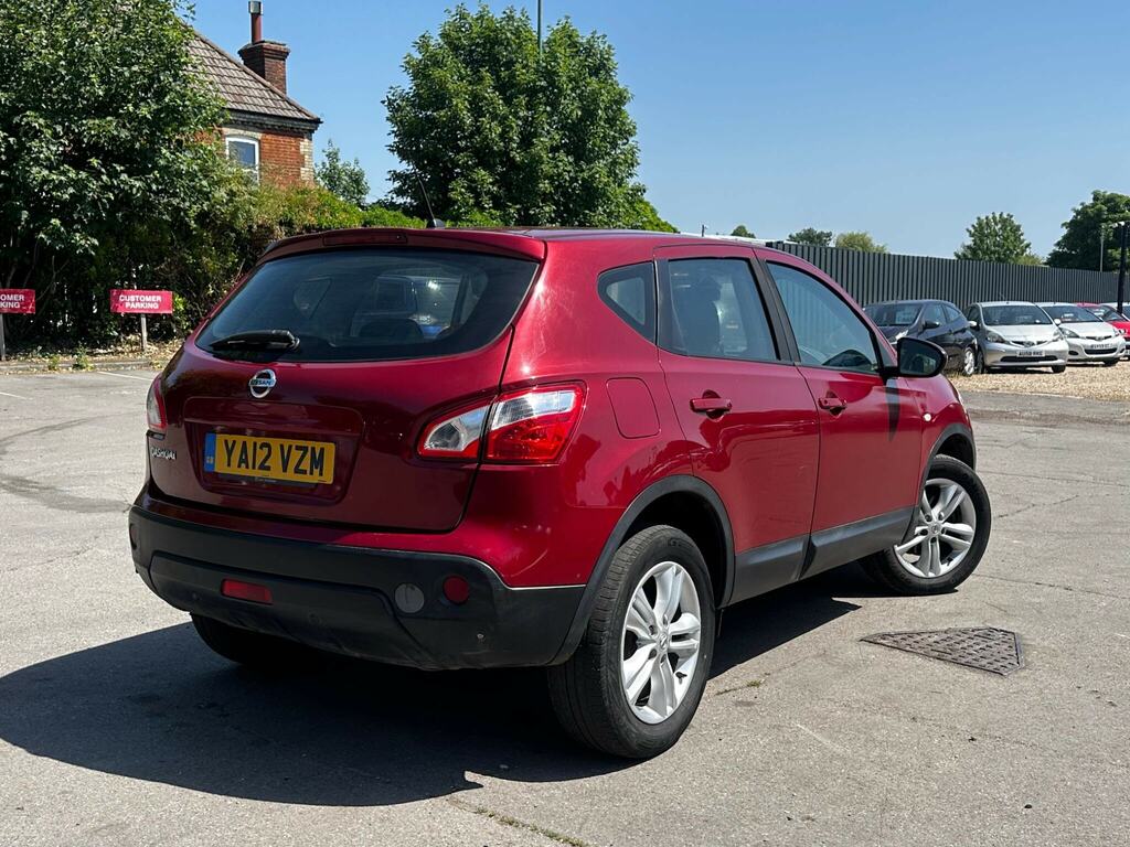 Nissan Qashqai 1.6 Acenta 2Wd Euro 5 Ss YA12VZM Red #6