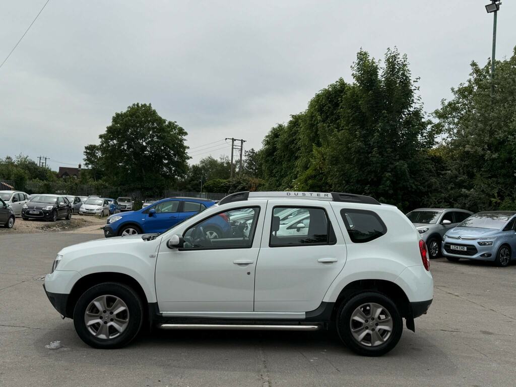 Dacia Duster 1.5 Dci Laureate Euro 5 WG64RPO White #4