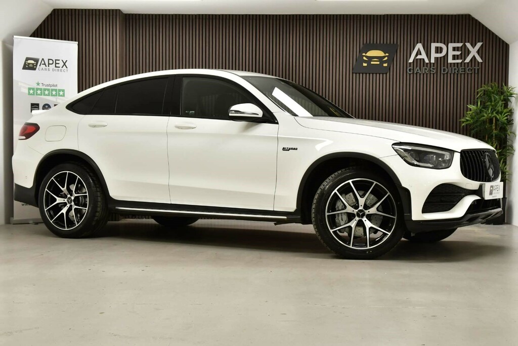 Mercedes-Benz GLC Class Premium 4Matic 4Wd White